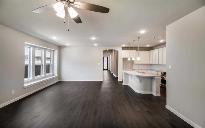 3720 American Paint Drive, Aubrey, TX 76227, 3 Bedrooms Bedrooms, ,2 BathroomsBathrooms,Residential,For Sale,3720 American Paint Drive,20915795