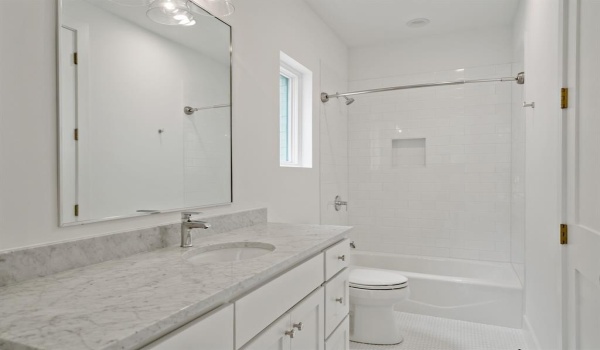 6359 Malcolm Drive, Dallas, TX 75214, 4 Bedrooms Bedrooms, ,5 BathroomsBathrooms,Residential,For Sale,6359 Malcolm Drive,20915843