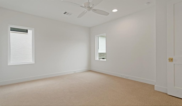 6359 Malcolm Drive, Dallas, TX 75214, 4 Bedrooms Bedrooms, ,5 BathroomsBathrooms,Residential,For Sale,6359 Malcolm Drive,20915843