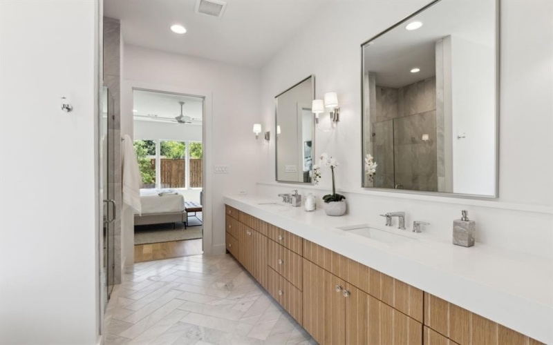 7611 Caillet Street, Dallas, TX 75209, 4 Bedrooms Bedrooms, ,5 BathroomsBathrooms,Residential,For Sale,7611 Caillet Street,20915850
