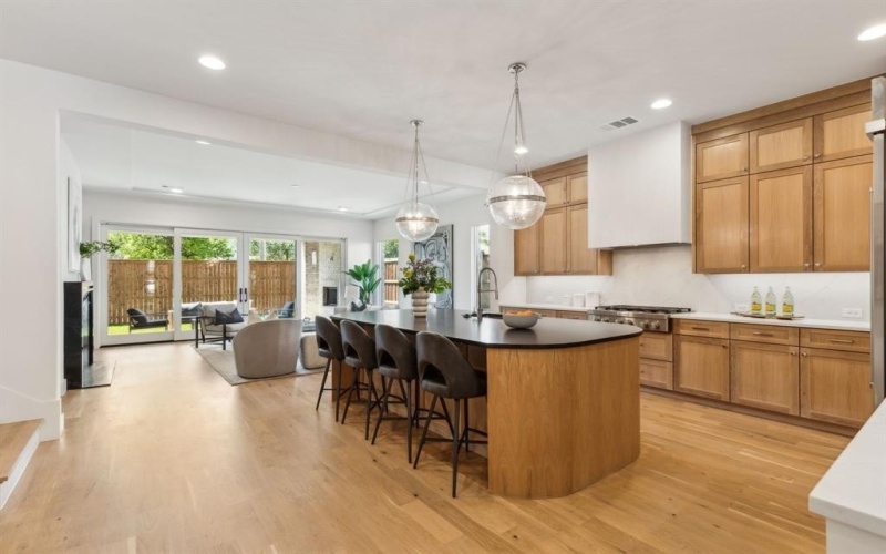 7611 Caillet Street, Dallas, TX 75209, 4 Bedrooms Bedrooms, ,5 BathroomsBathrooms,Residential,For Sale,7611 Caillet Street,20915850