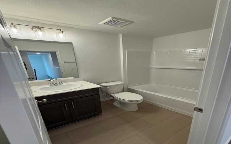 2400 Castlebar Drive, Lowry Crossing, TX 75407, 4 Habitaciones Habitaciones , ,2 BañosBaños,Residential Lease,En Alquiler,2400 Castlebar Drive,20915855