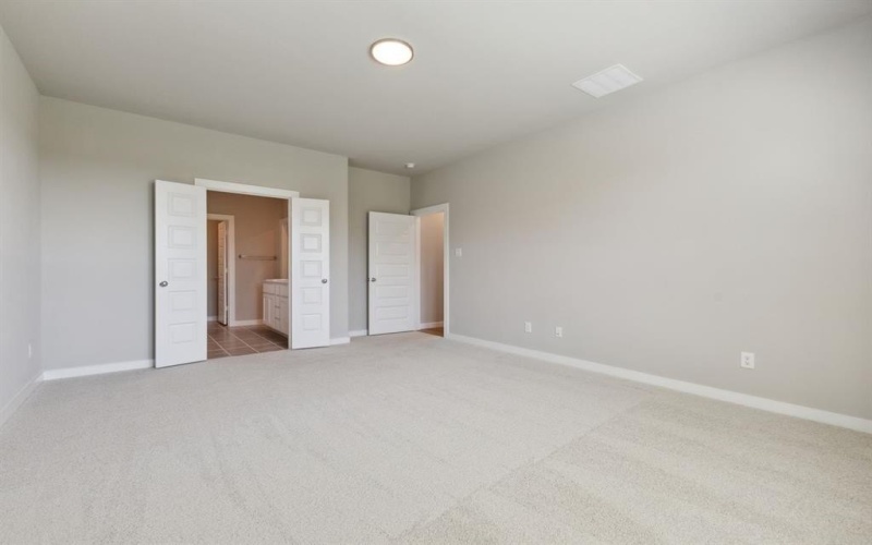 596 Moonrise Street, Waxahachie, TX 75165, 5 Bedrooms Bedrooms, ,5 BathroomsBathrooms,Residential,For Sale,596 Moonrise Street,20915883