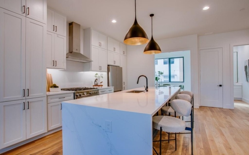 805 Pavillon Street #108, Dallas, TX 75204, 3 Bedrooms Bedrooms, ,3 BathroomsBathrooms,Residential,For Sale,805 Pavillon Street,20915891