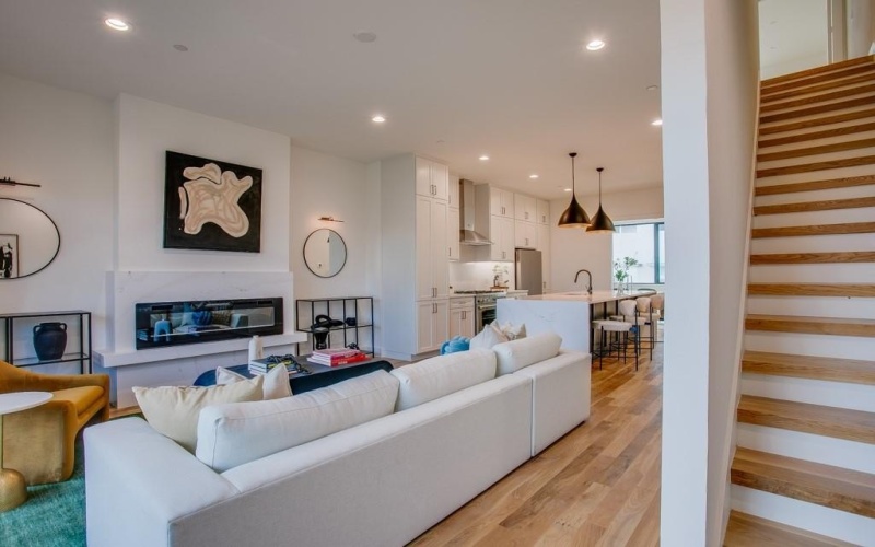805 Pavillon Street #108, Dallas, TX 75204, 3 Bedrooms Bedrooms, ,3 BathroomsBathrooms,Residential,For Sale,805 Pavillon Street,20915891