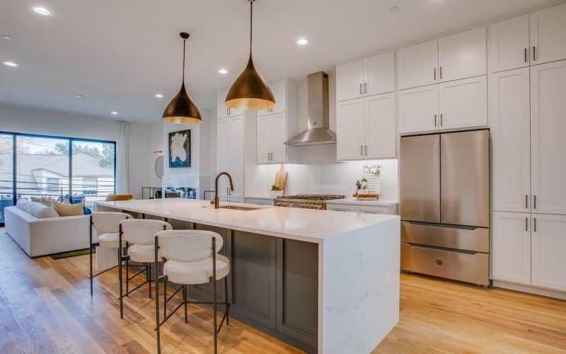 805 Pavillon Street #108, Dallas, TX 75204, 3 Bedrooms Bedrooms, ,3 BathroomsBathrooms,Residential,For Sale,805 Pavillon Street,20915891
