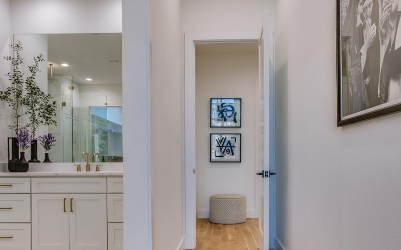 805 Pavillon Street #108, Dallas, TX 75204, 3 Bedrooms Bedrooms, ,3 BathroomsBathrooms,Residential,For Sale,805 Pavillon Street,20915891