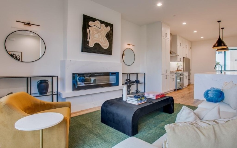 805 Pavillon Street #108, Dallas, TX 75204, 3 Bedrooms Bedrooms, ,3 BathroomsBathrooms,Residential,For Sale,805 Pavillon Street,20915891