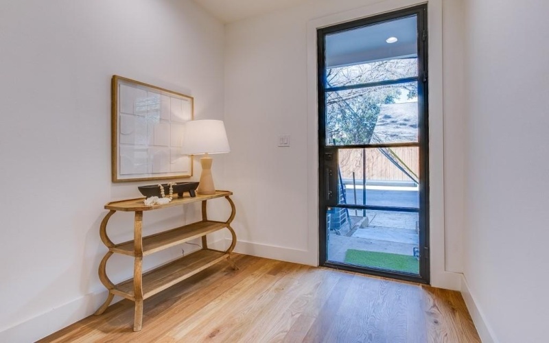 805 Pavillon Street #108, Dallas, TX 75204, 3 Bedrooms Bedrooms, ,3 BathroomsBathrooms,Residential,For Sale,805 Pavillon Street,20915891