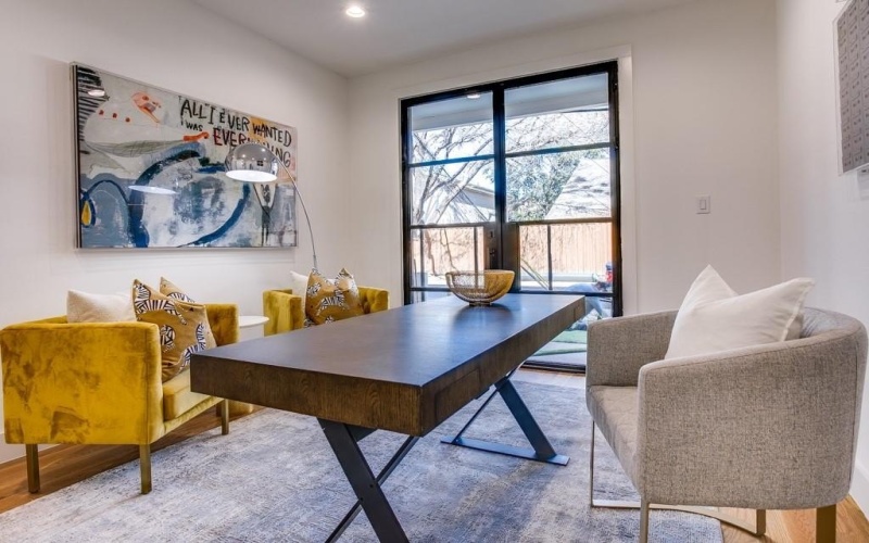 805 Pavillon Street #108, Dallas, TX 75204, 3 Bedrooms Bedrooms, ,3 BathroomsBathrooms,Residential,For Sale,805 Pavillon Street,20915891