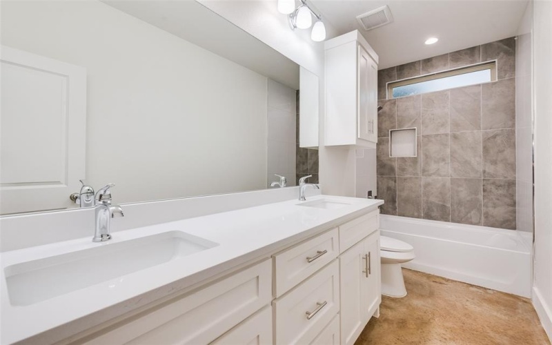 4300 Morrison Street, Greenville, TX 75401, 3 Bedrooms Bedrooms, ,2 BathroomsBathrooms,Residential,For Sale,4300 Morrison Street,20915917