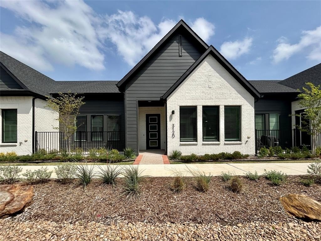 3120 Water Maple Trail #RR # 72, Arlington, TX 76005, 2 Bedrooms Bedrooms, ,2 BathroomsBathrooms,Residential Lease,For Rent,3120 Water Maple Trail,20916064
