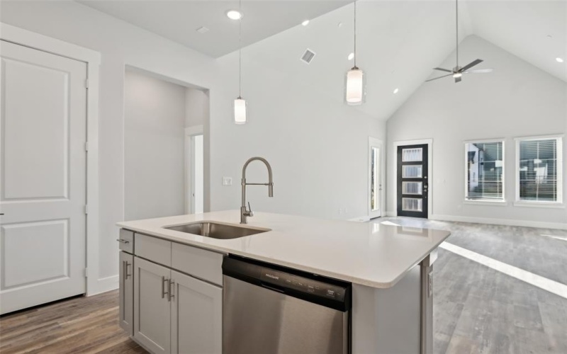 3112 Water Maple Trail #RR # 77, Arlington, TX 76005, 2 Habitaciones Habitaciones , ,2 BañosBaños,Residential Lease,En Alquiler,3112 Water Maple Trail,20916077
