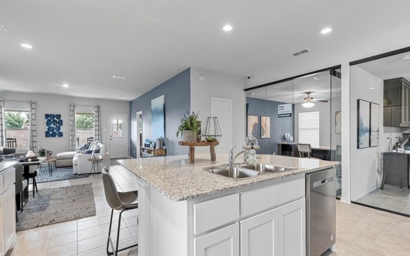 10625 ZIRCON Lane, Fort Worth, TX 76036, 4 Bedrooms Bedrooms, ,2 BathroomsBathrooms,Residential,For Sale,10625 ZIRCON Lane,20916098