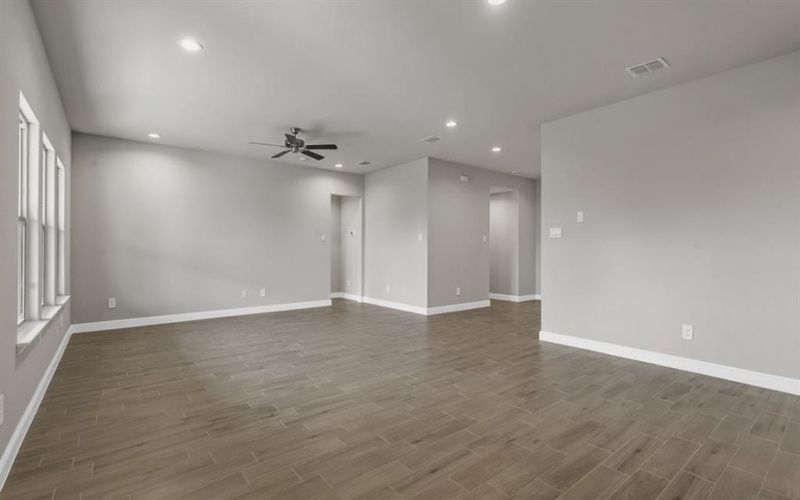 213 TRISTAN Street, Mansfield, TX 76063, 3 Bedrooms Bedrooms, ,2 BathroomsBathrooms,Residential,For Sale,213 TRISTAN Street,20916175