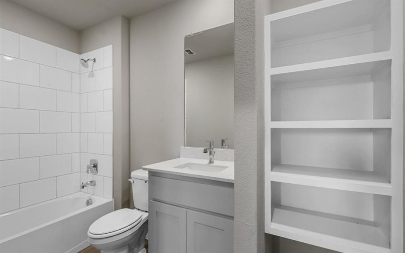 213 TRISTAN Street, Mansfield, TX 76063, 3 Bedrooms Bedrooms, ,2 BathroomsBathrooms,Residential,For Sale,213 TRISTAN Street,20916175