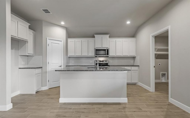 213 TRISTAN Street, Mansfield, TX 76063, 3 Bedrooms Bedrooms, ,2 BathroomsBathrooms,Residential,For Sale,213 TRISTAN Street,20916175