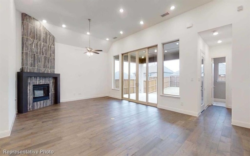820 Shady Oaks Drive, Rockwall, TX 75087, 4 Bedrooms Bedrooms, ,3 BathroomsBathrooms,Residential,For Sale,820 Shady Oaks Drive,20916446