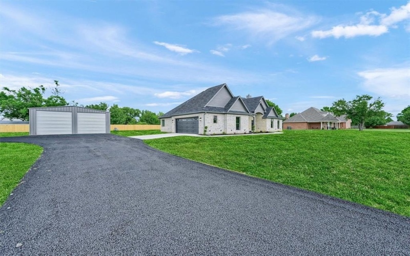 25 Peartree Lane, Collinsville, TX 76233, 3 Bedrooms Bedrooms, ,2 BathroomsBathrooms,Residential,For Sale,25 Peartree Lane,20916504