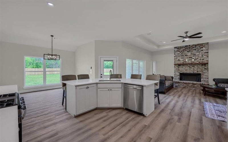 25 Peartree Lane, Collinsville, TX 76233, 3 Bedrooms Bedrooms, ,2 BathroomsBathrooms,Residential,For Sale,25 Peartree Lane,20916504