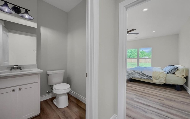 25 Peartree Lane, Collinsville, TX 76233, 3 Bedrooms Bedrooms, ,2 BathroomsBathrooms,Residential,For Sale,25 Peartree Lane,20916504
