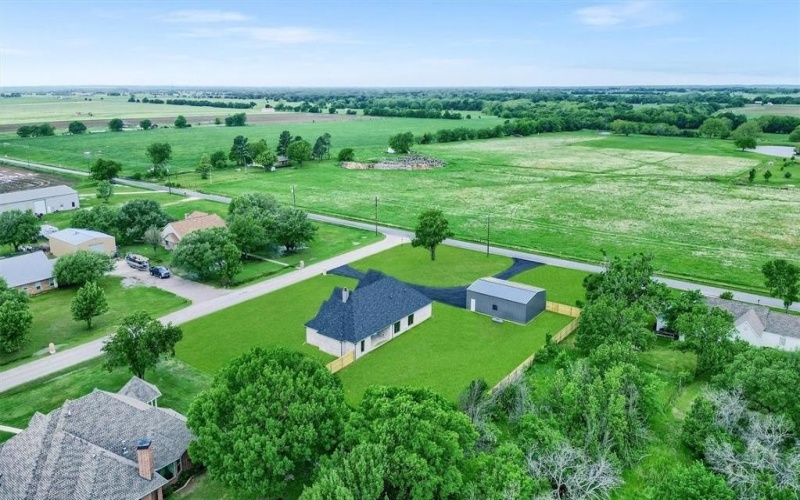 25 Peartree Lane, Collinsville, TX 76233, 3 Bedrooms Bedrooms, ,2 BathroomsBathrooms,Residential,For Sale,25 Peartree Lane,20916504