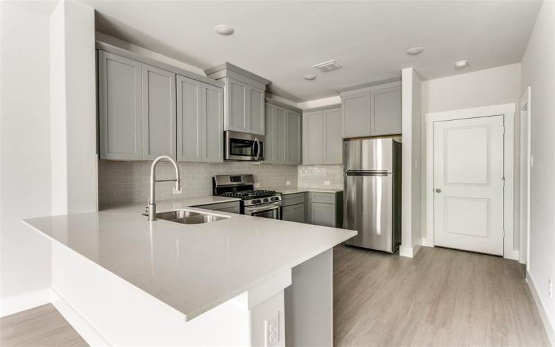 4502 Smokey Quartz Lane, Arlington, TX 76005, 2 Habitaciones Habitaciones , ,2 BañosBaños,Residential Lease,En Alquiler,4502 Smokey Quartz Lane,20916542