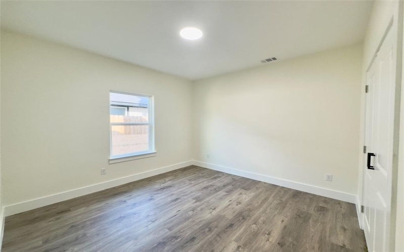 3524 Carl Street, Dallas, TX 75210, 4 Bedrooms Bedrooms, ,3 BathroomsBathrooms,Residential,For Sale,3524 Carl Street,20916612