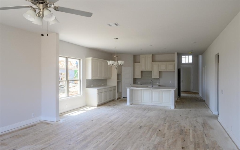 14425 Lovelace Street, Pilot Point, TX 75009, 4 Bedrooms Bedrooms, ,3 BathroomsBathrooms,Residential,For Sale,14425 Lovelace Street,20916648
