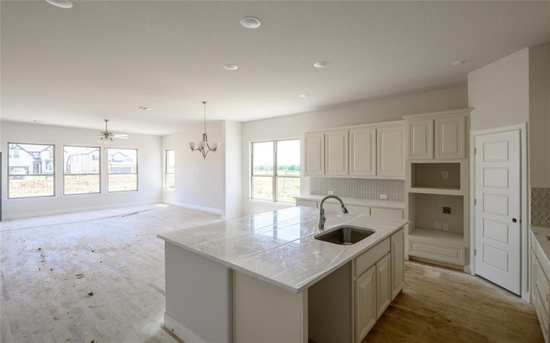 14425 Lovelace Street, Pilot Point, TX 75009, 4 Bedrooms Bedrooms, ,3 BathroomsBathrooms,Residential,For Sale,14425 Lovelace Street,20916648