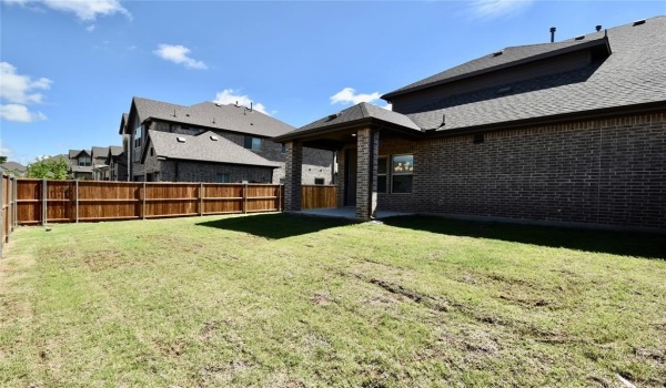 2720 DICKINSON Drive, Corinth, TX 76210, 5 Bedrooms Bedrooms, ,3 BathroomsBathrooms,Residential,For Sale,2720 DICKINSON Drive,20916652
