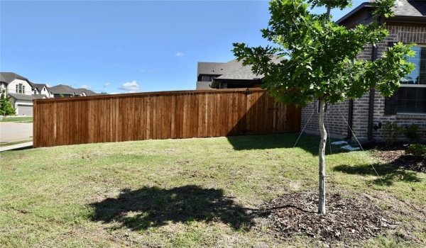 2720 DICKINSON Drive, Corinth, TX 76210, 5 Bedrooms Bedrooms, ,3 BathroomsBathrooms,Residential,For Sale,2720 DICKINSON Drive,20916652