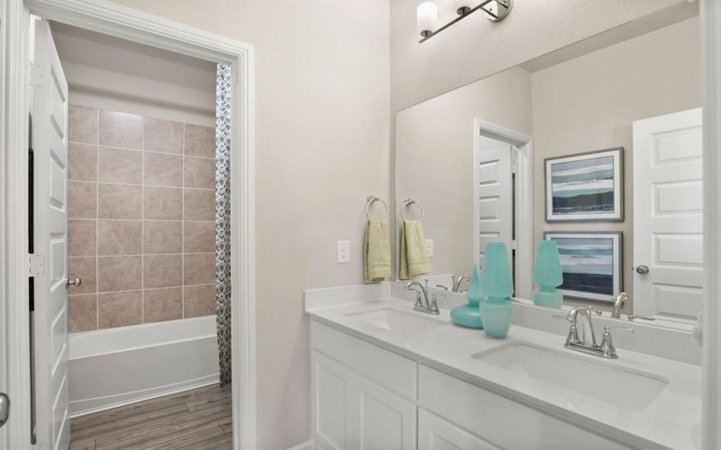 2208 Lone Star Lane, Seagoville, TX 75159, 5 Bedrooms Bedrooms, ,5 BathroomsBathrooms,Residential,For Sale,2208 Lone Star Lane,20916706
