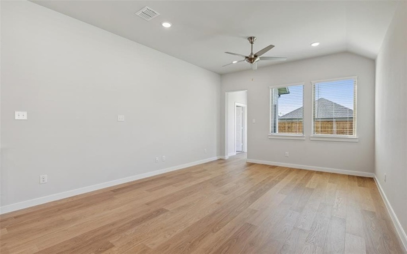 925 Tulip Trail, Lavon, TX 75166, 3 Bedrooms Bedrooms, ,2 BathroomsBathrooms,Residential,For Sale,925 Tulip Trail,20916823