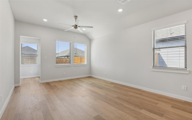 925 Tulip Trail, Lavon, TX 75166, 3 Bedrooms Bedrooms, ,2 BathroomsBathrooms,Residential,For Sale,925 Tulip Trail,20916823