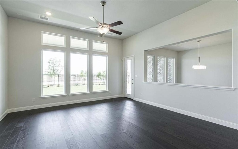 3406 Tilley Court, Rockwall, TX 75087, 4 Bedrooms Bedrooms, ,5 BathroomsBathrooms,Residential,For Sale,3406 Tilley Court,20916902