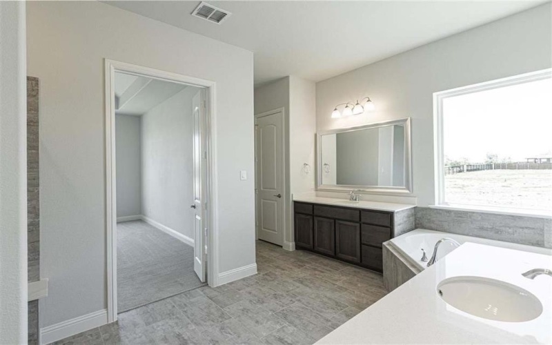 3406 Tilley Court, Rockwall, TX 75087, 4 Bedrooms Bedrooms, ,5 BathroomsBathrooms,Residential,For Sale,3406 Tilley Court,20916902