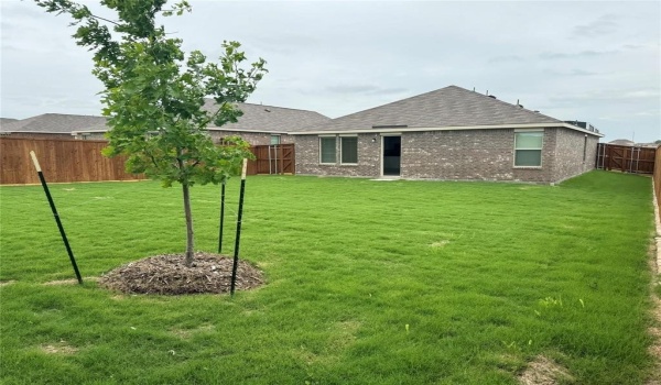 2840 Eppright Drive, Little Elm, TX 75068, 3 Habitaciones Habitaciones , ,2 BañosBaños,Residential Lease,En Alquiler,2840 Eppright Drive,20916908