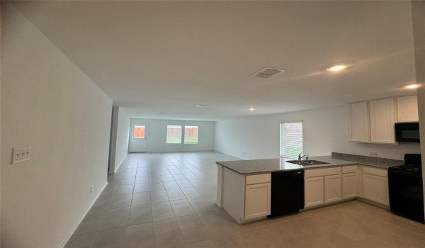 2840 Eppright Drive, Little Elm, TX 75068, 3 Habitaciones Habitaciones , ,2 BañosBaños,Residential Lease,En Alquiler,2840 Eppright Drive,20916908