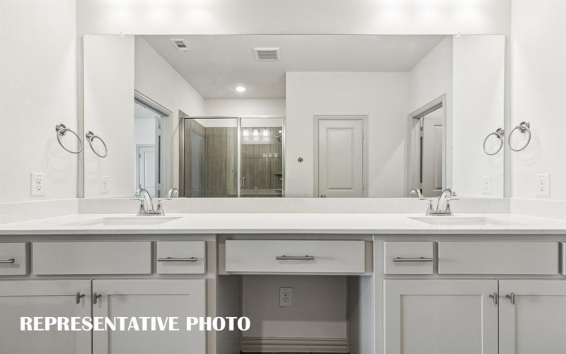 641 4th Street, Argyle, TX 76226, 3 Habitaciones Habitaciones , ,2 BañosBaños,Residential,En Venta,641 4th Street,20916996