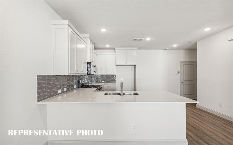 641 4th Street, Argyle, TX 76226, 3 Habitaciones Habitaciones , ,2 BañosBaños,Residential,En Venta,641 4th Street,20916996