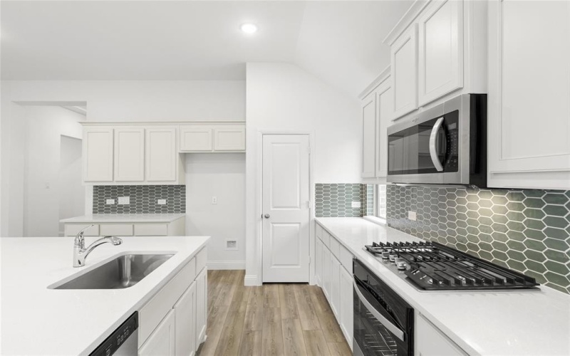 2150 Martins Pond Road, Forney, TX 75126, 3 Bedrooms Bedrooms, ,2 BathroomsBathrooms,Residential,For Sale,2150 Martins Pond Road,20917072