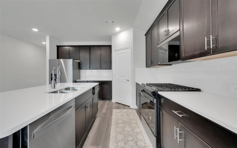 603 Easthill Drive, McKinney, TX 75071, 4 Bedrooms Bedrooms, ,3 BathroomsBathrooms,Residential Lease,For Rent,603 Easthill Drive,20917181