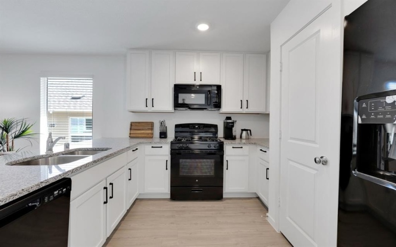 1809 Pentro Parkway, Providence Village, TX 76227, 3 Bedrooms Bedrooms, ,2 BathroomsBathrooms,Residential Lease,For Rent,1809 Pentro Parkway,20917375