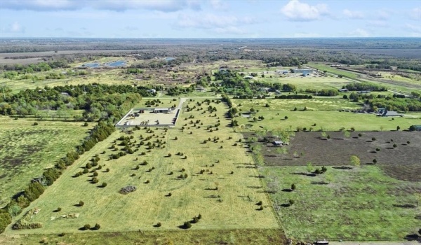 1301 Vetch Road, Ferris, TX 75125, ,Commercial Sale,En Venta,1301 Vetch Road,20917384