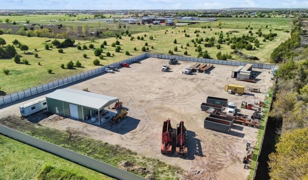 1301 Vetch Road, Ferris, TX 75125, ,Commercial Sale,En Venta,1301 Vetch Road,20917384