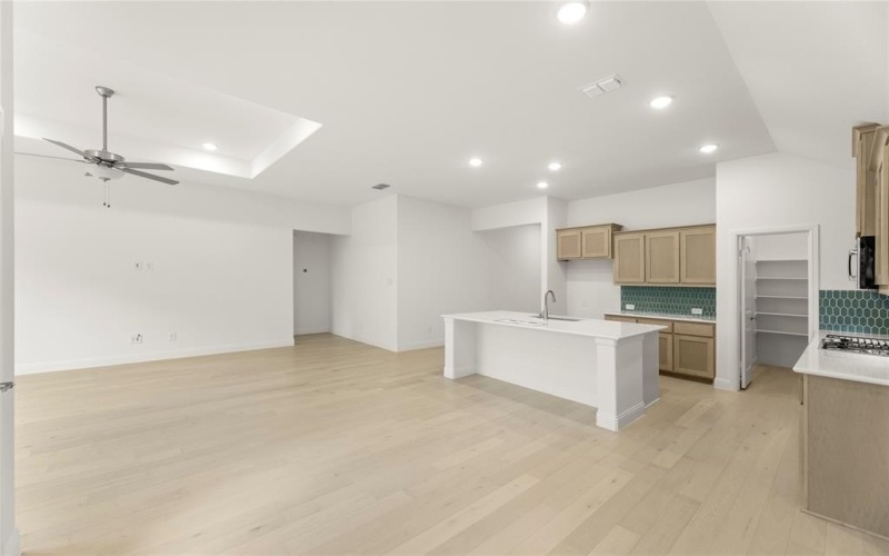 2232 Walden Pond Boulevard, Forney, TX 75126, 3 Habitaciones Habitaciones , ,2 BañosBaños,Residential,En Venta,2232 Walden Pond Boulevard,20917615