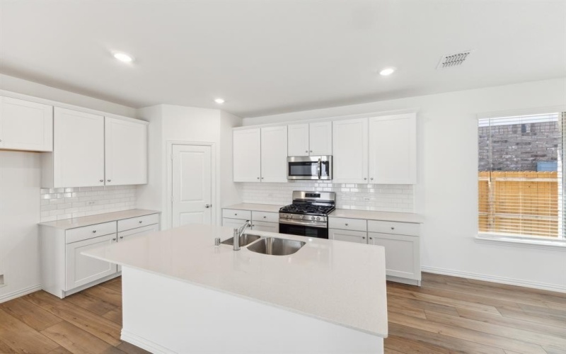 2725 Brushy Lake Drive, Fort Worth, TX 76179, 3 Bedrooms Bedrooms, ,2 BathroomsBathrooms,Residential,For Sale,2725 Brushy Lake Drive,20917710