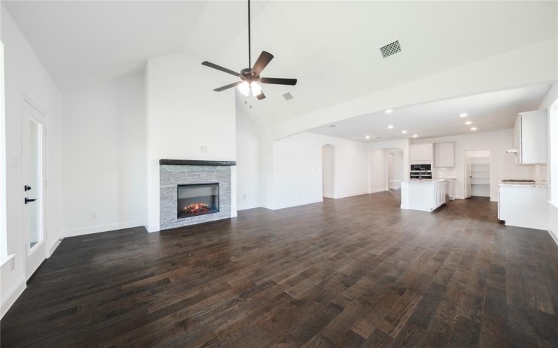 7306 Mallow Way, Venus, TX 76084, 3 Bedrooms Bedrooms, ,2 BathroomsBathrooms,Residential,For Sale,7306 Mallow Way,20917740