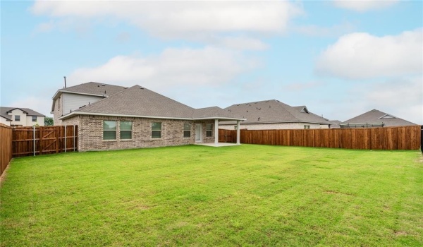 2234 Maple Ridge Dr, Van Alstyne, TX 75495, 4 Bedrooms Bedrooms, ,3 BathroomsBathrooms,Residential Lease,For Rent,2234 Maple Ridge Dr,20917785